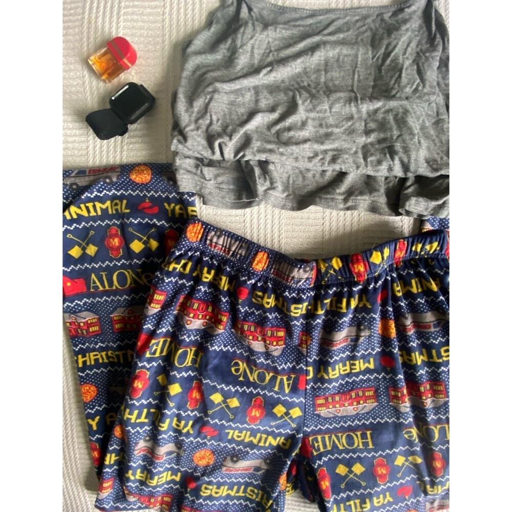 Aeropostale Home Alone pajama pj bottoms medium NWOT